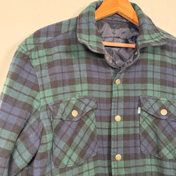 Levi's Dark Blue Quilted Shirt Jacket, Reversible to Plaid, Great Condition! - Picture 8 of 12